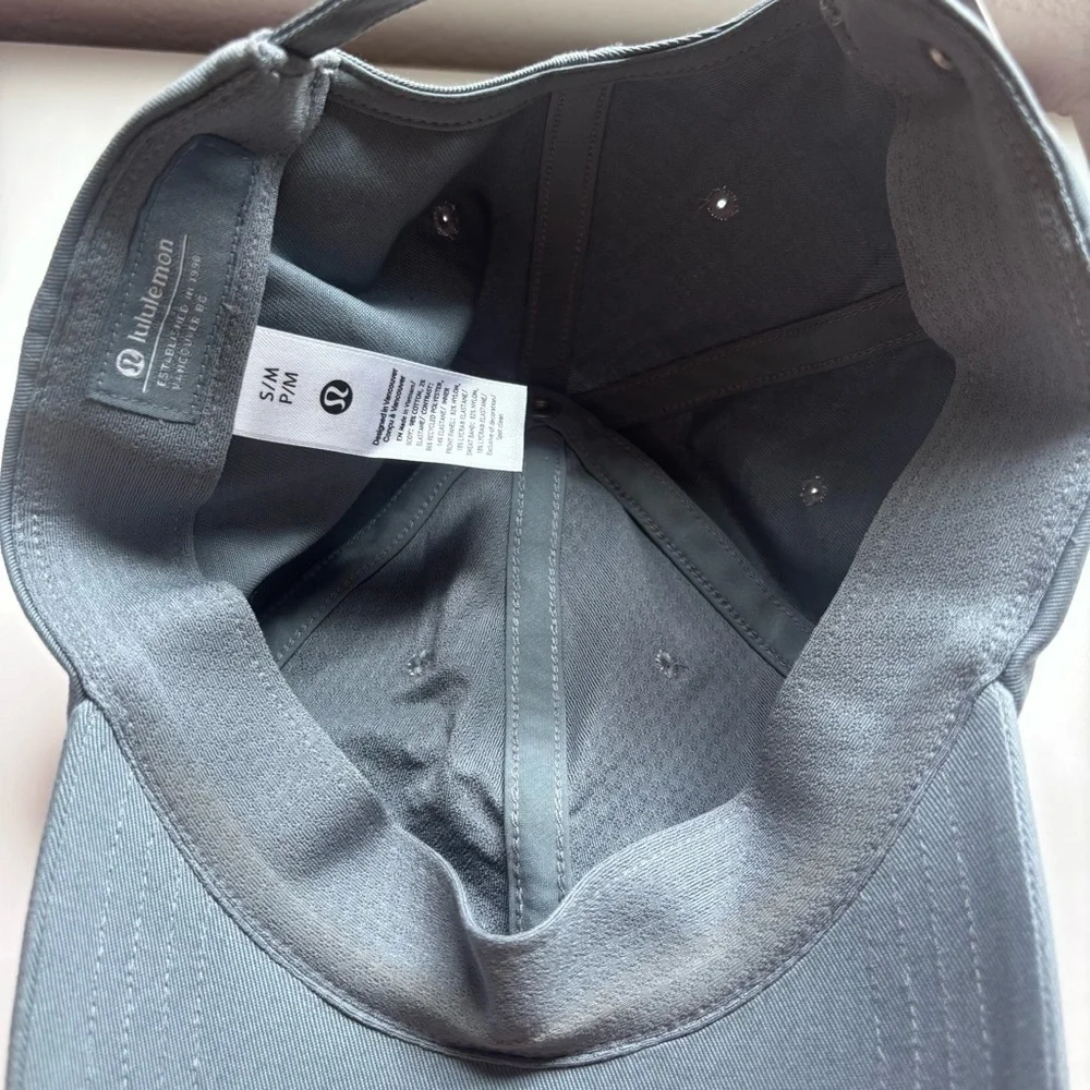 Lululemon utility blue unisex ball cap with silver hardware